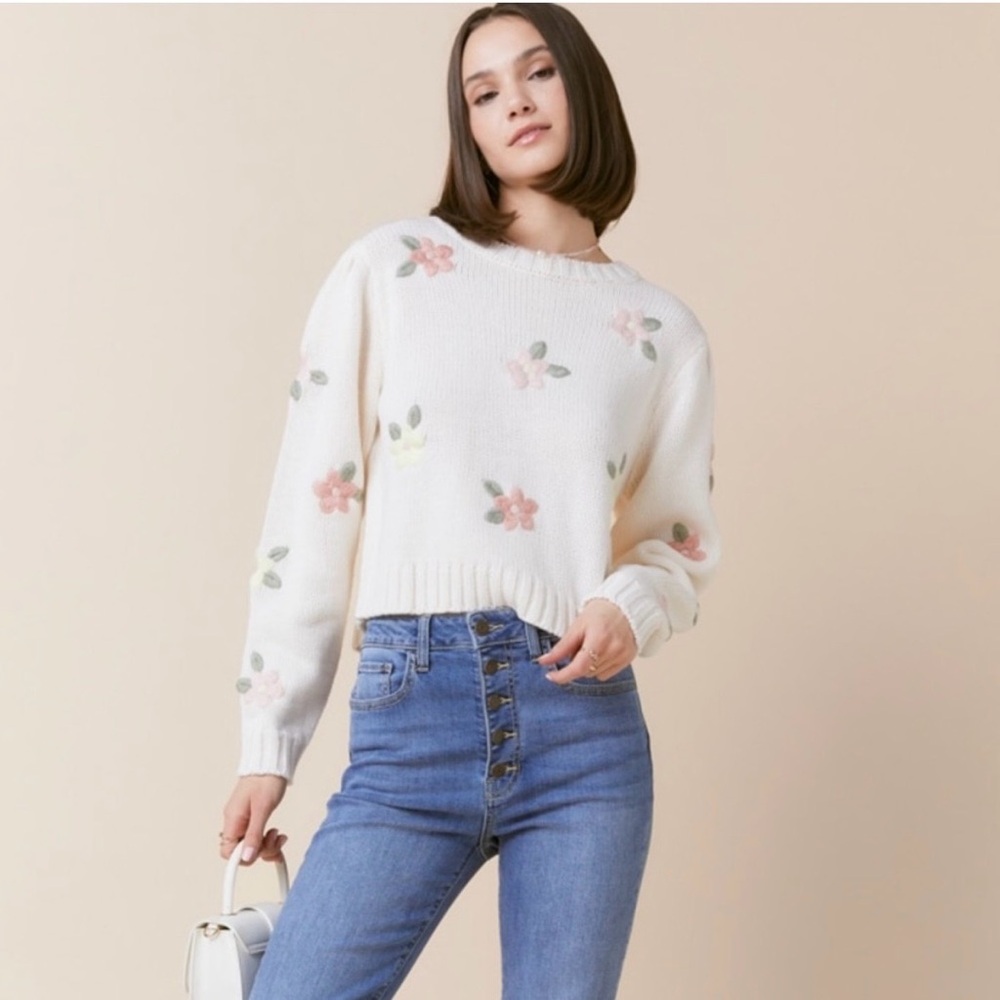 Jessica Simpson Floral Embroidered Cream Sweater Puff Shoulder Crop Length M